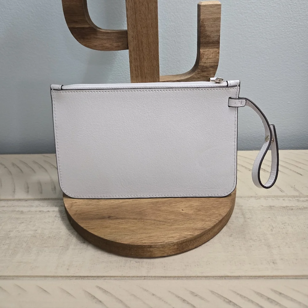 Kate Spade New York White Pebble Leather Rainbow Skinny Wristlet/Clutch NWOT - Picture 3 of 9